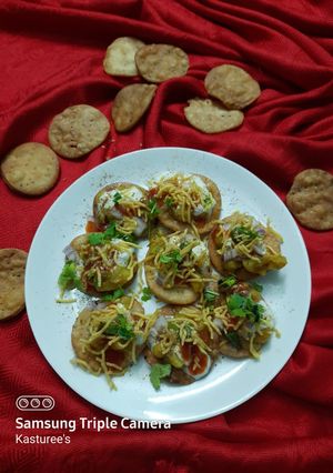 পাপড়ি চাট(papri chaat recipe in Bengali) রেসিপির প্রধান ছবি