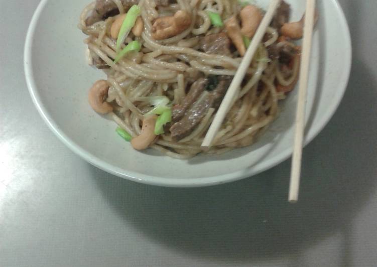 Asian Beef Noodle Stirfry