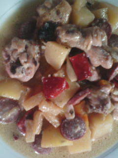 A picture of Pineapple chicken.