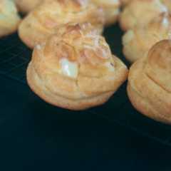 A picture of Kue Soes (Choux Pastry) Anti Gagal.