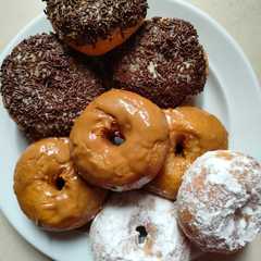 A picture of Donat kentang tanpa ulen.