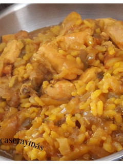 Una foto de Arroz meloso con pollo