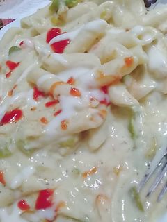 صورة لوصفة مكرونة بالوايت صوص