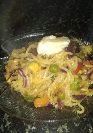 A picture of Butter Hot veg noodles.