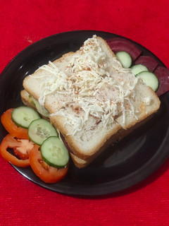 વેજ બોમ્બે સેન્ડવીચ (Veg Bombay Sandwich Recipe In Gujarati) રેસીપી મુખ્ય ફોટો