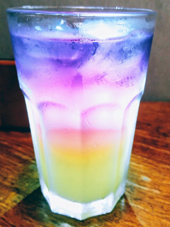 Butterfly Pea Juice 蝶豆花檸檬冰飲 的食譜成品照片