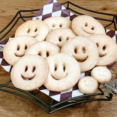 ★ Honey Lemon shortbread ★ A picture of ★ Honey Lemon shortbread ★.