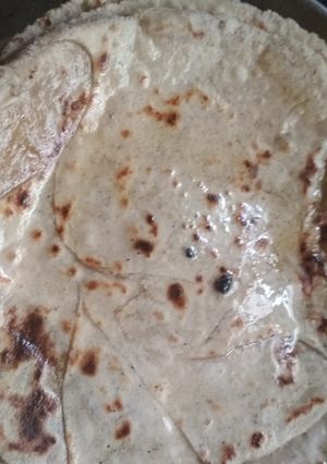 पूरनपोली (Puran poli recipe in Hindi) रेसिपी मुख्य फोटो