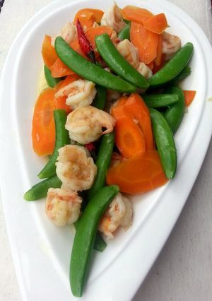 A picture of Sugar Snap Pea With Shrimp.
