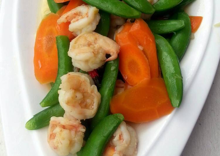 Step-by-Step Guide to Prepare Quick Sugar Snap Pea With Shrimp