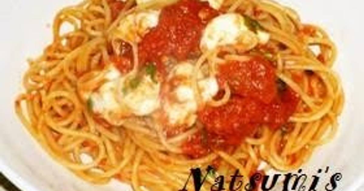 Mozzarella Cheese and Tomato Sauce Pasta Recipe by  - Cookpad