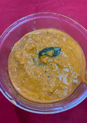 A picture of Sweet and sour yellow pumpkin (mangalore style).