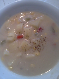 A picture of Cauli "Cream" Corn Chowder.