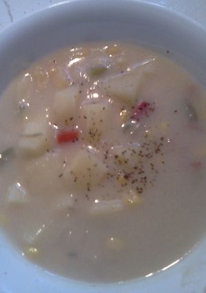 A picture of Cauli "Cream" Corn Chowder.