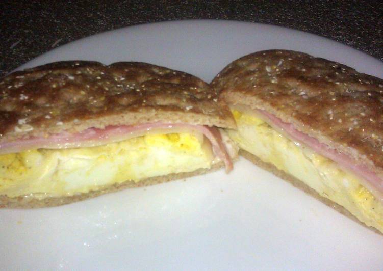 Steps to Prepare Speedy Rick&#39;s Quick 2 Minute  Breakfast Sandwich (kid friendly)