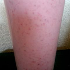 A picture of Sonia's Banana Milk Shake (Strawberry).