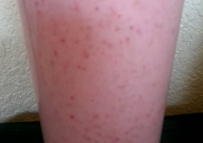 Sonia's Banana Milk Shake (Strawberry)