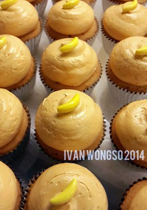 A picture of TOKYO BANANA CUPCAKES.