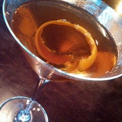 A picture of Bombay Cocktail.