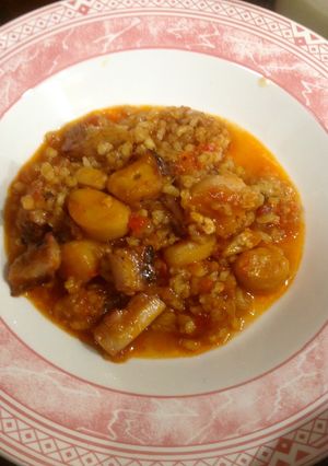 Una foto de Arroz integral con potón económico