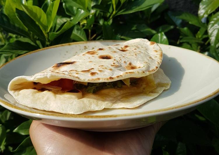 Bagaimana mengolah Kulit Tortilla ala chef Devina Hermawan yang Bikin Ngiler