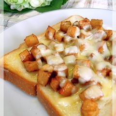A picture of Satsuma-age Ball Toast.