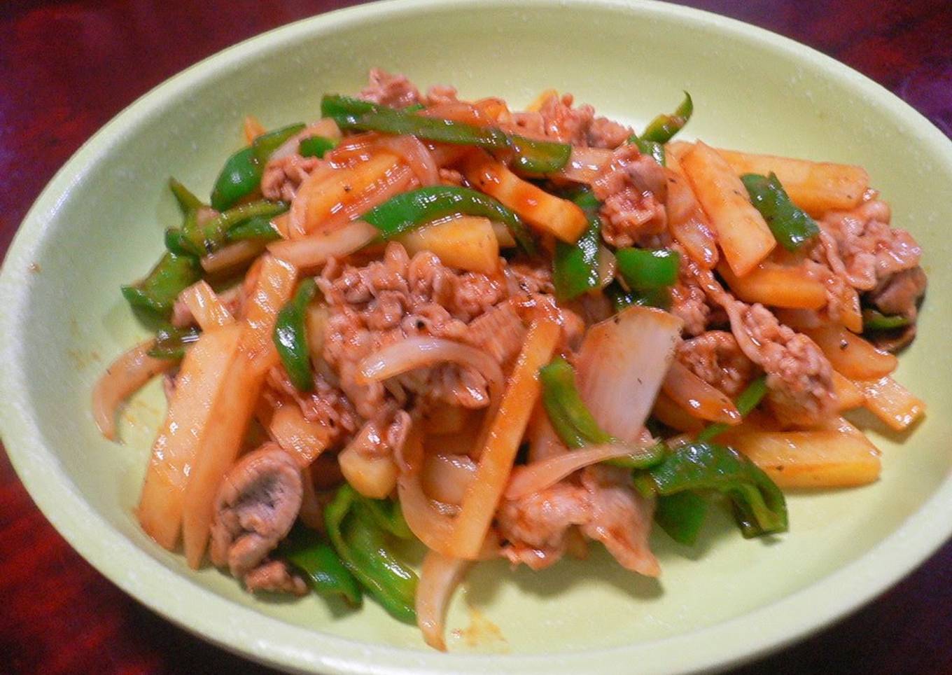 Stir-Fried Pork and Potato with Ketchup Sauce