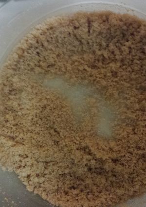 A picture of Smoked salt seasoning.