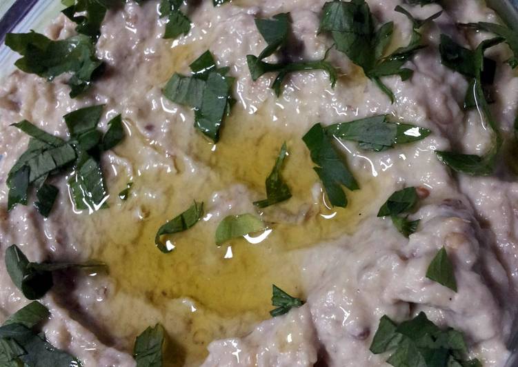 Pam's Mutabbal/Eggplant dip (my version)...