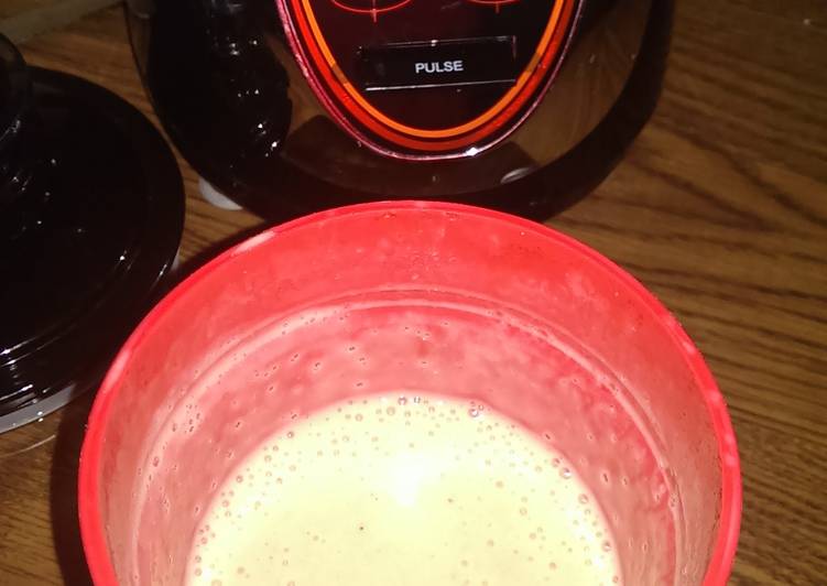 Recipe of Speedy Strawberry Banana Smoothie