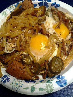 A picture of Ham, Eggs and Udon Noodles.