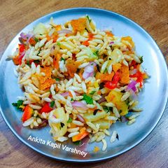 A picture of Bhelpuri.
