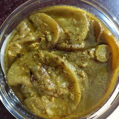 A picture of Lauki ki yakhni.