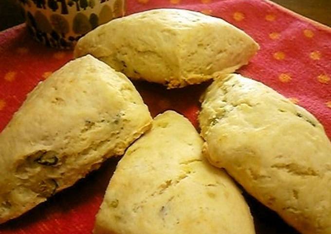 For Sweet Potato Lovers: Scones For a Light Snack