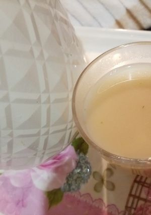 صورة لوصفة حليب نشا بنكهة الزعفران