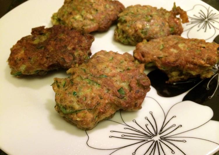 Zucchini burgers