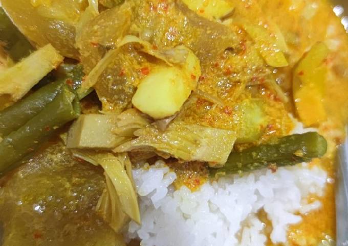 Gulai Cecek / Kikil