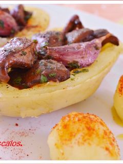 Una foto de Patatas rellenas de setas (Thermomix)