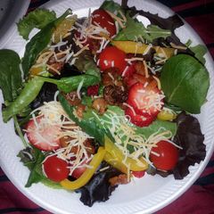 A picture of Awesome Salad.