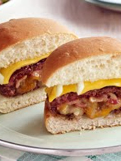 A picture of Bacon Stuffed Burger.