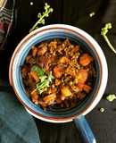 Chingri Pui Metuli (Malabar Spinach Seeds Curry with Prawns)