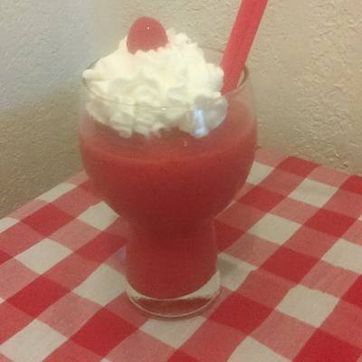 Strawberry Daiquiri Smoothie Recipe by BBOY - Cookpad