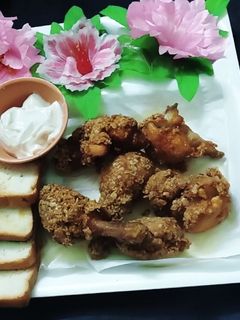 கே.எஃப்.சி ஃப்ரைட் சிக்கன் (KFC Chicken Recipe in Tamil) செய்முறை முக்கிய புகைப்படம்