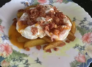 Una foto de Huevos rotos o estrellados