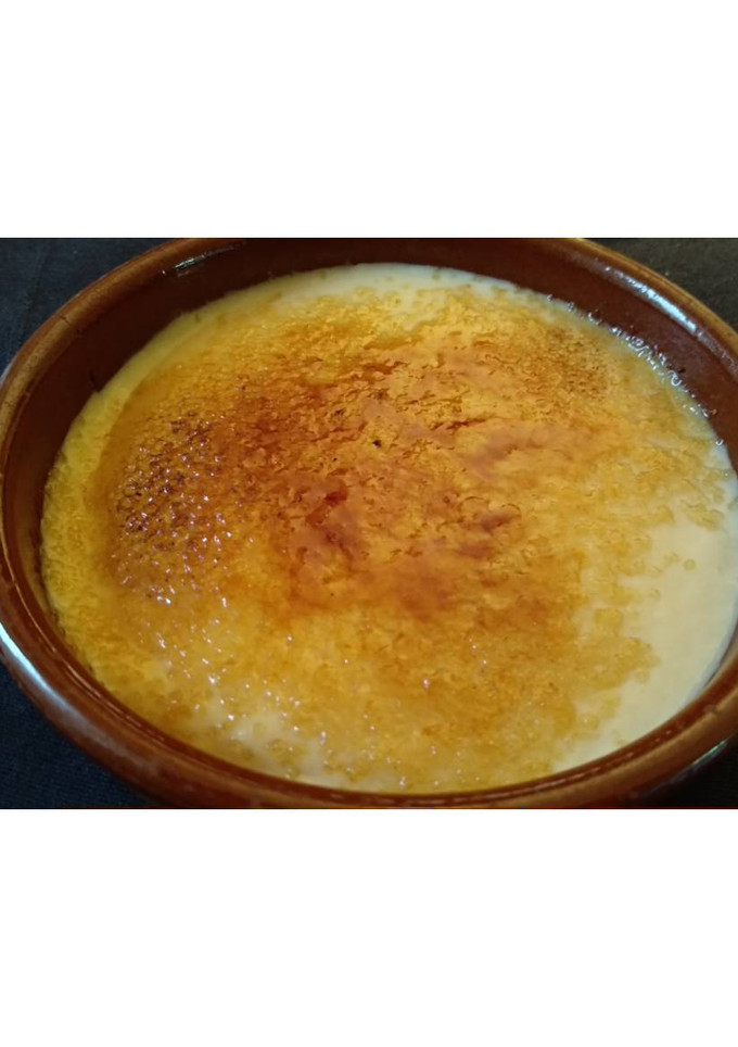 Una foto de Crema catalana