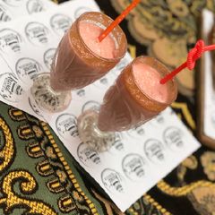 A picture of Melon milk drink.