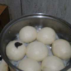 A picture of Bakpau alalalaaa.
