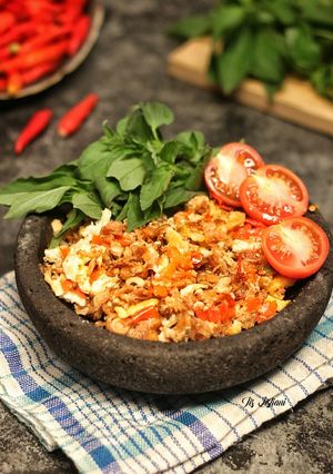 Foto resep Ayam dan Telur dadar geprek