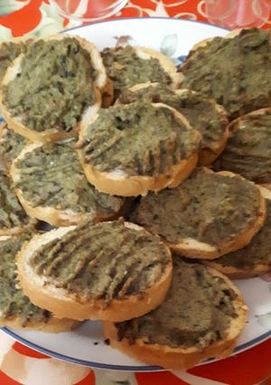 Foto di Crostini con i carciofi