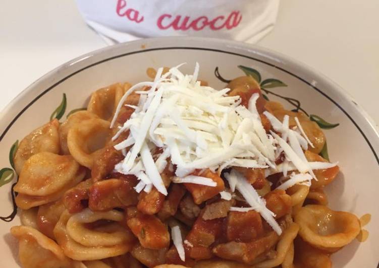 Orecchiette con sugo di capocollo di maiale